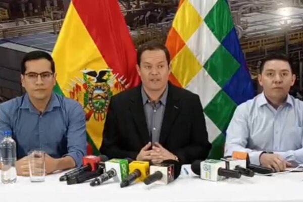 YPFB: “las filas irán desapareciendo paulatinamente”